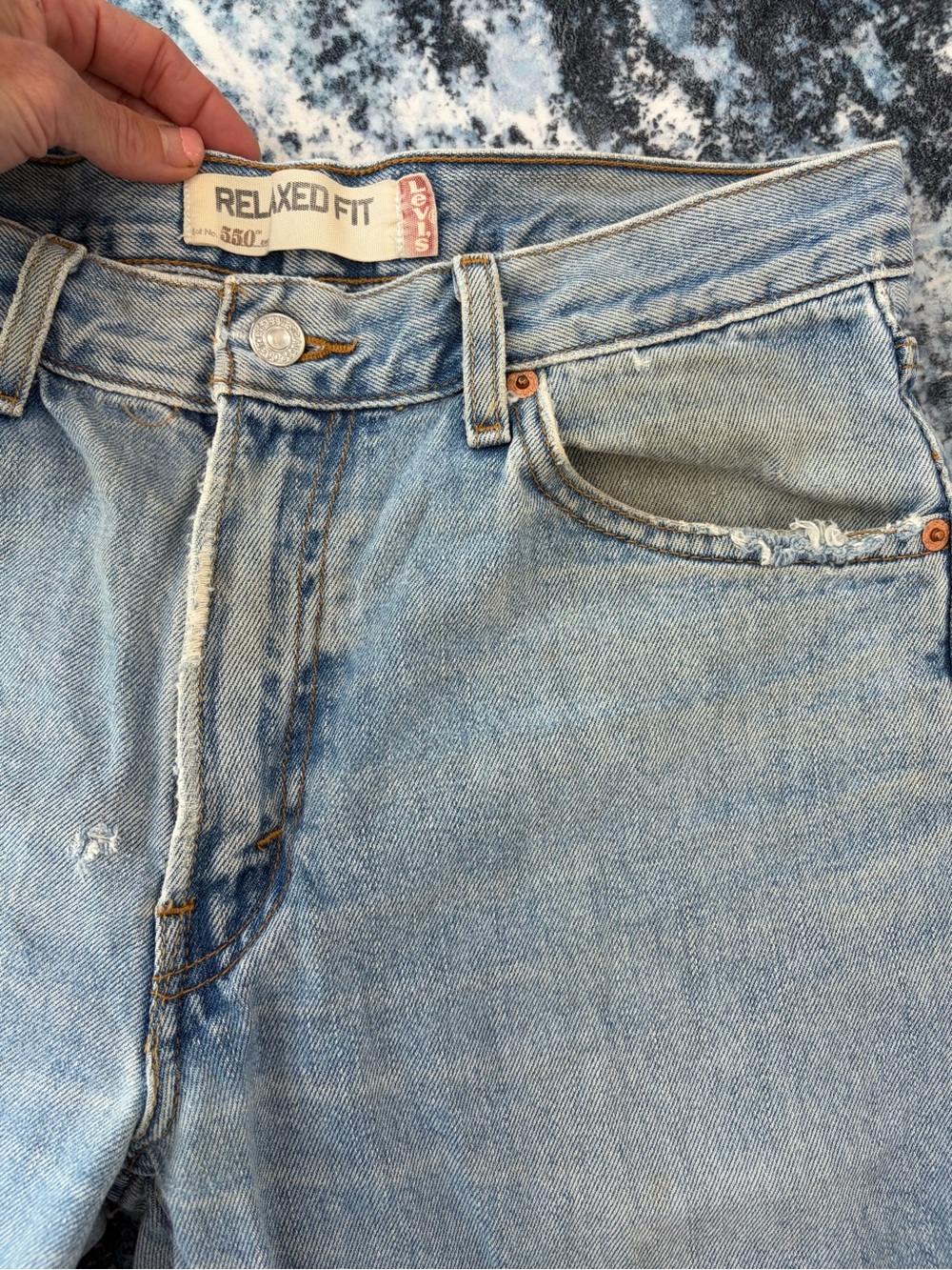 Vintage Levi’s 550 Relaxed Fit Jeans W30 L30 100% Cotton Light Wash Y2K - Picture 4 of 9